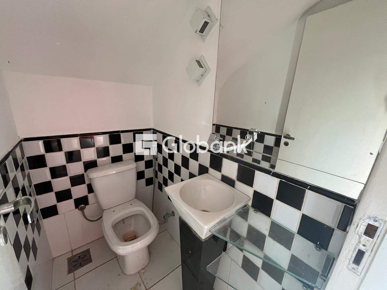 Casa 3 quartos para aluguel Vila Guilhermina 120m² Montes Claros MG: