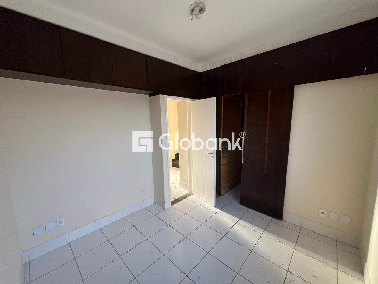 Casa 3 quartos para aluguel Vila Guilhermina 120m² Montes Claros MG: