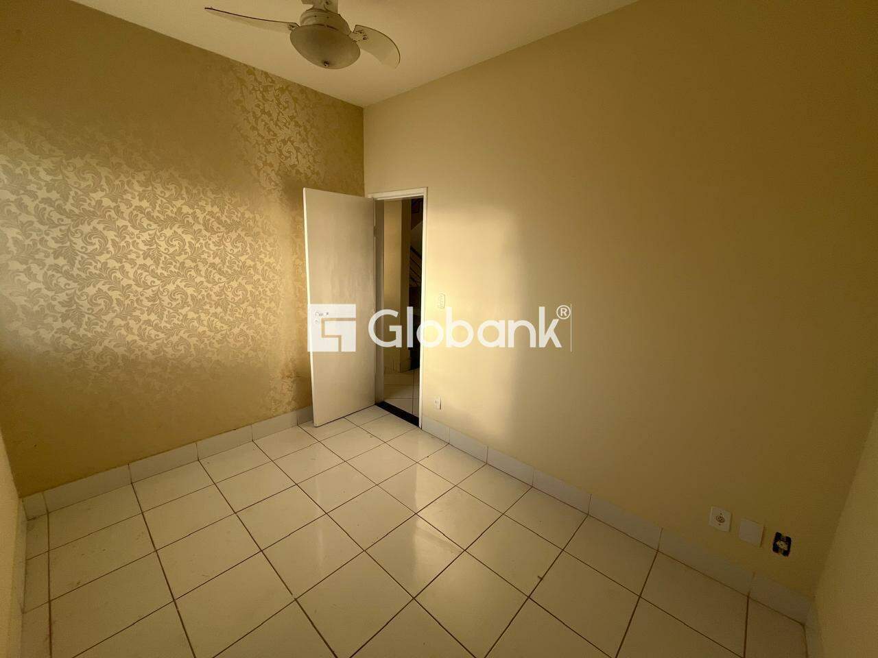 Casa 3 quartos para aluguel Vila Guilhermina 120m² Montes Claros MG: