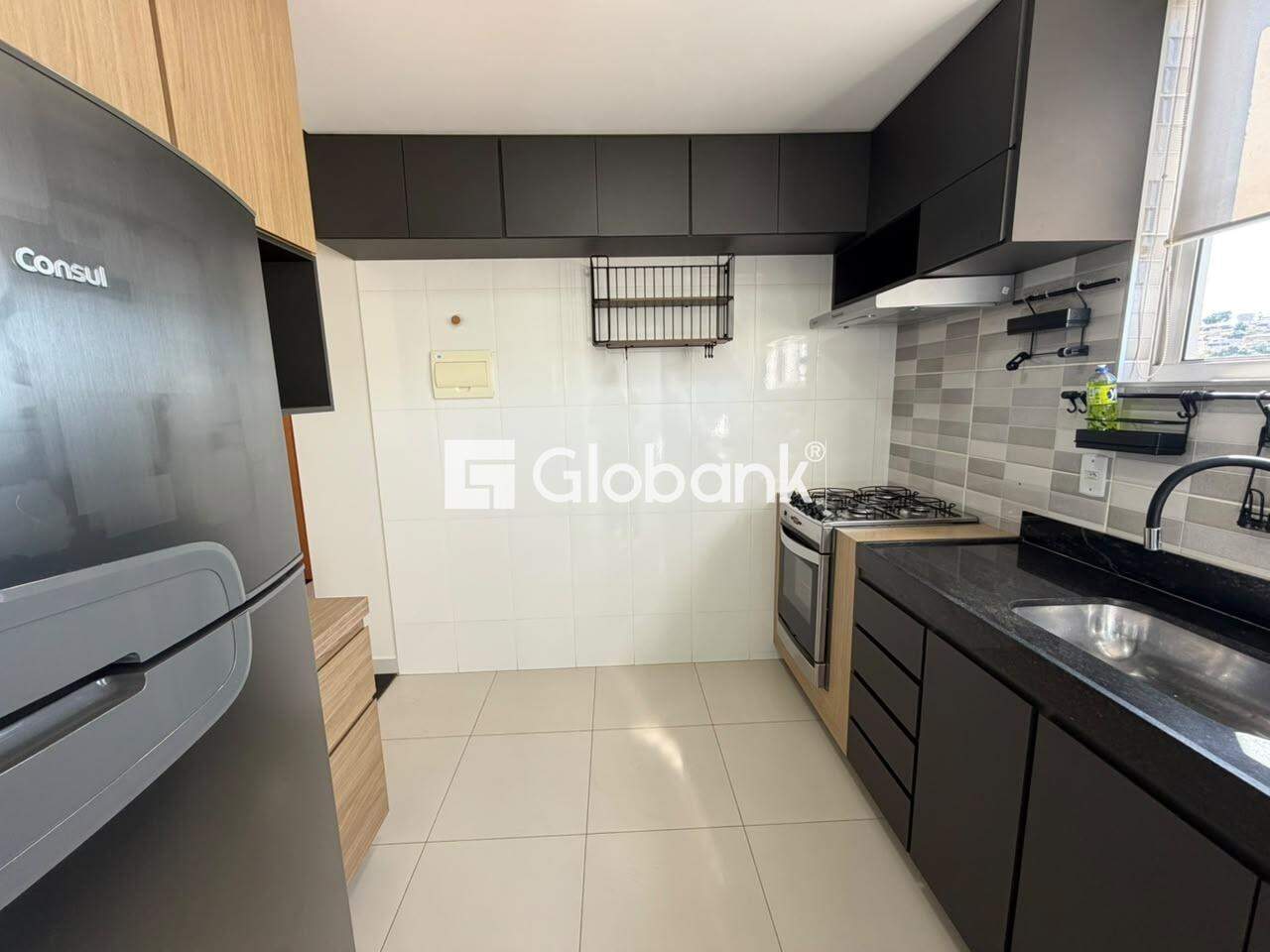 Apartamento 2 quartos para aluguel Vila Guilhermina 80m² Montes Claros MG: 