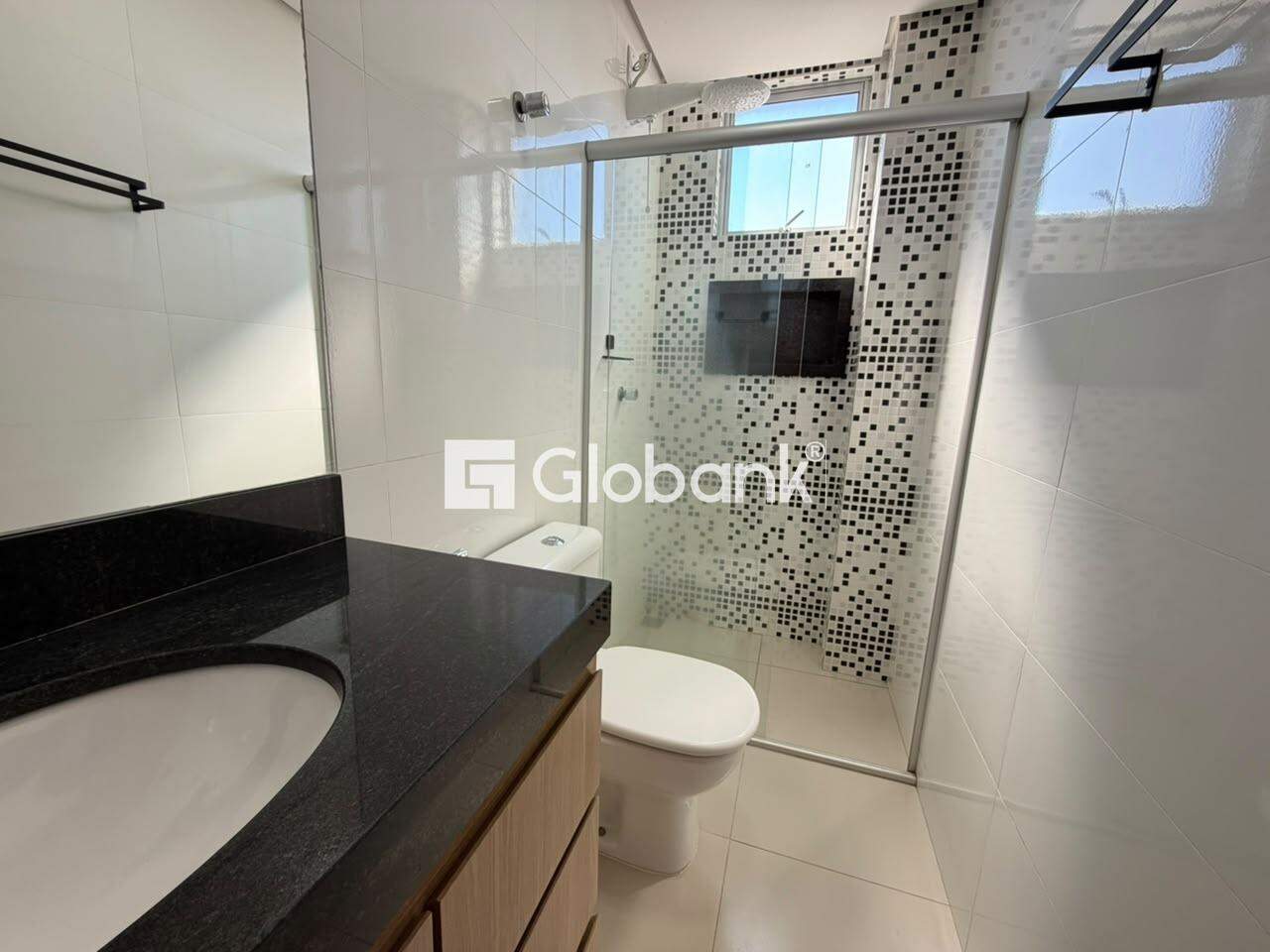 Apartamento 2 quartos para aluguel Vila Guilhermina 80m² Montes Claros MG: 