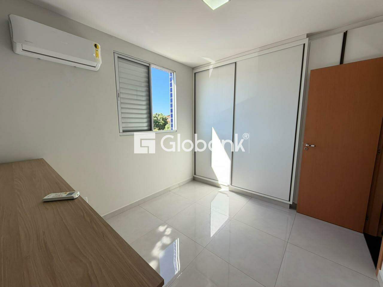 Apartamento 2 quartos para aluguel Vila Guilhermina 80m² Montes Claros MG: 