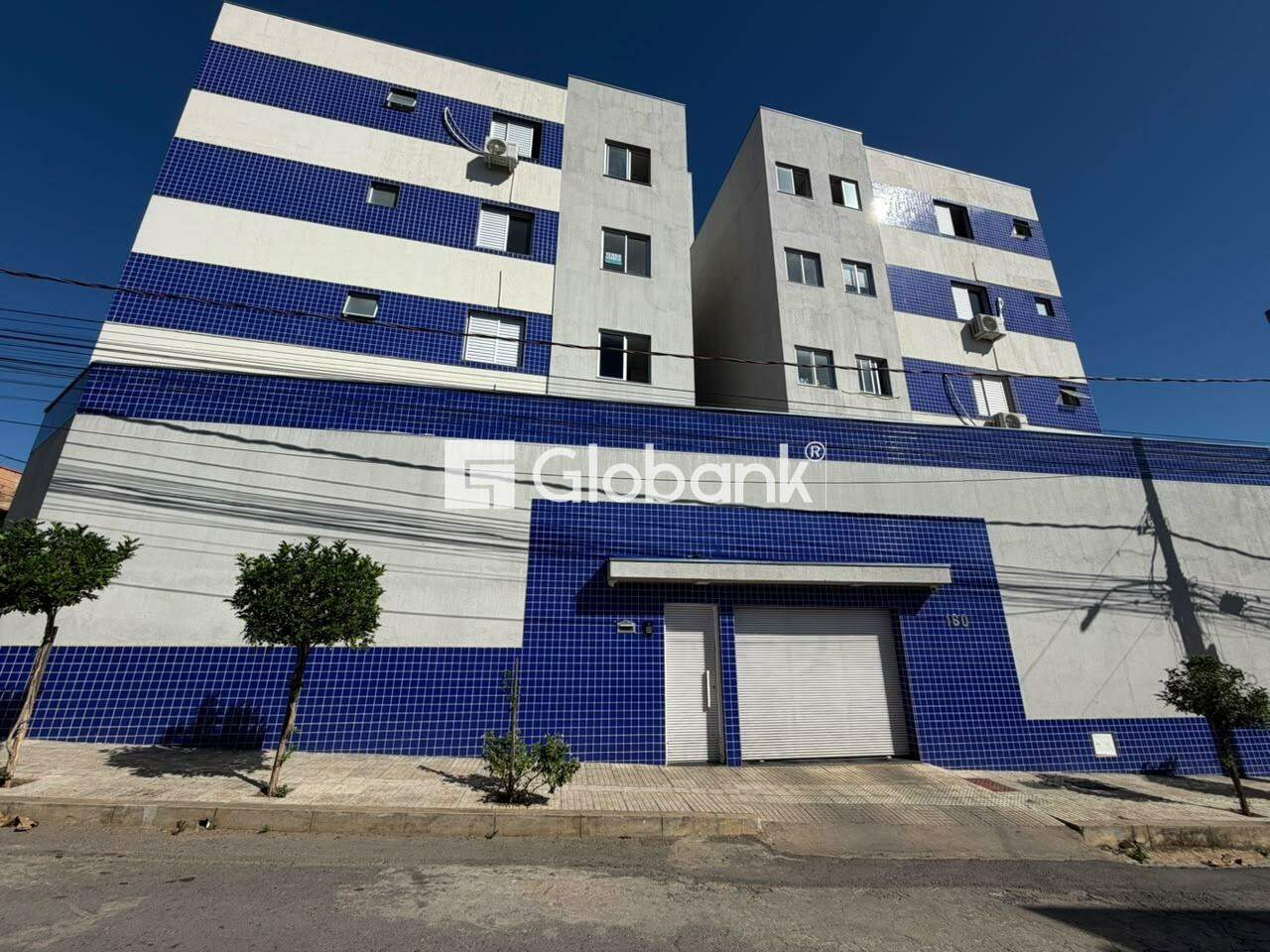 Apartamento 2 quartos para aluguel Vila Guilhermina 80m² Montes Claros MG: 