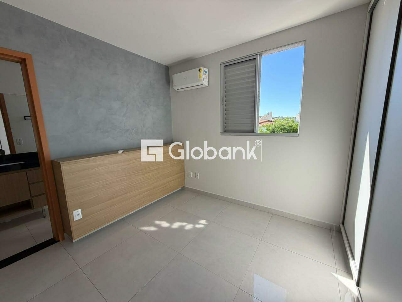 Apartamento 2 quartos para aluguel Vila Guilhermina 80m² Montes Claros MG: 