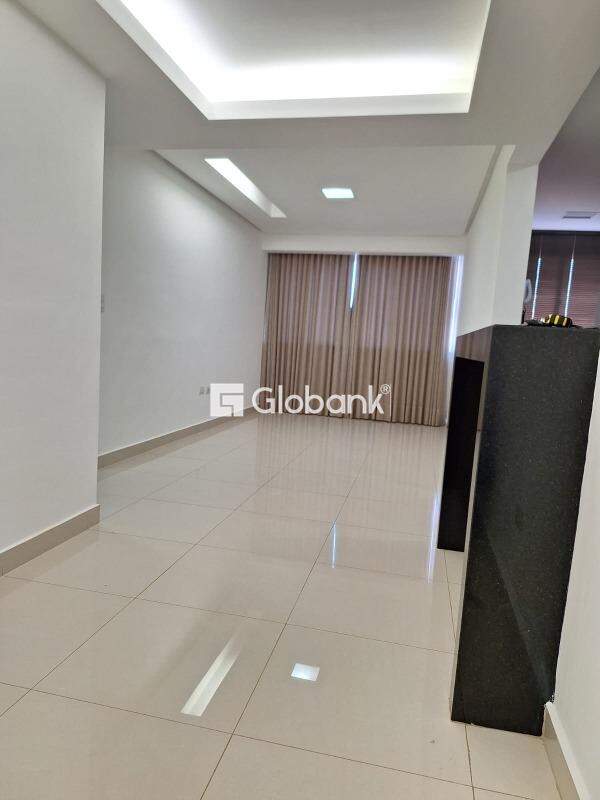 Apartamento 2 quartos à venda Funcionários 70m² Montes Claros MG: 