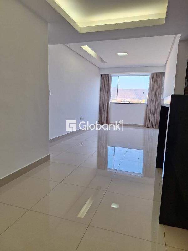 Apartamento 2 quartos à venda Funcionários 70m² Montes Claros MG: 