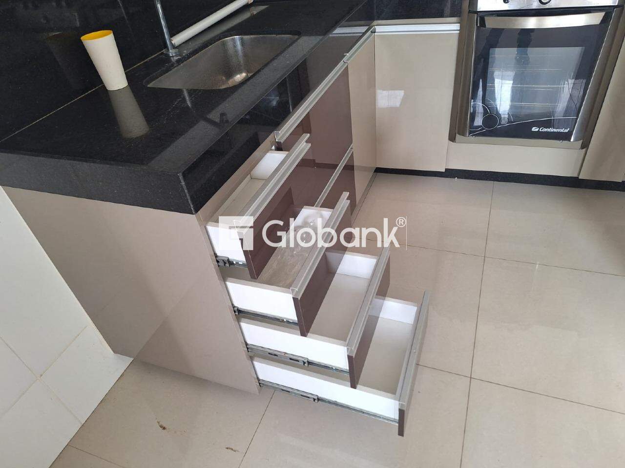 Apartamento 2 quartos à venda Funcionários 70m² Montes Claros MG: 