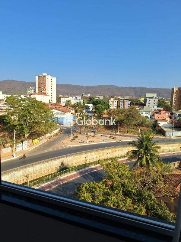 Apartamento 2 quartos à venda Funcionários 70m² Montes Claros MG: 