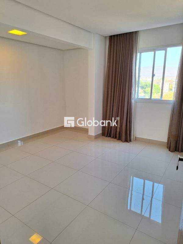 Apartamento 2 quartos à venda Funcionários 70m² Montes Claros MG: 