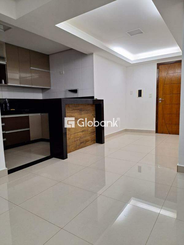 Apartamento 2 quartos à venda Funcionários 70m² Montes Claros MG: 