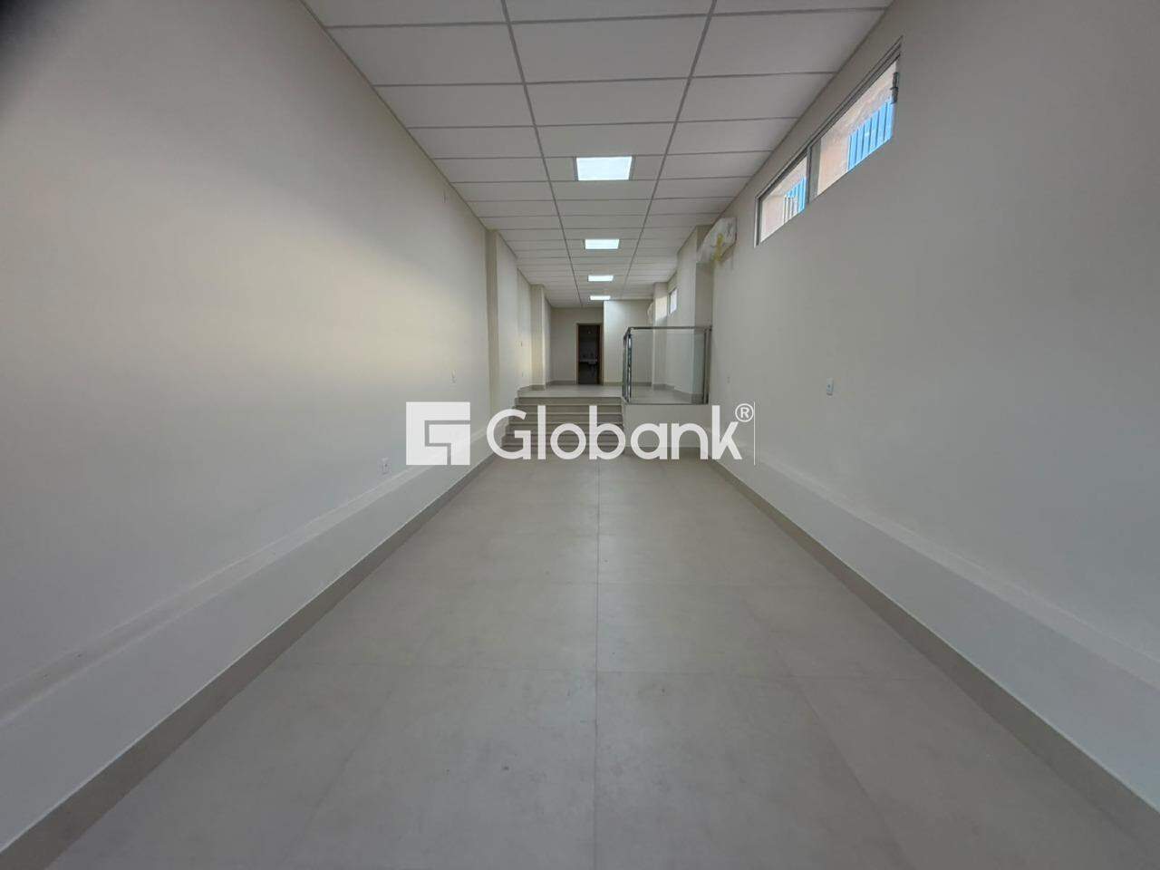 Ponto comercial para aluguel Centro 100m² Montes Claros MG:
