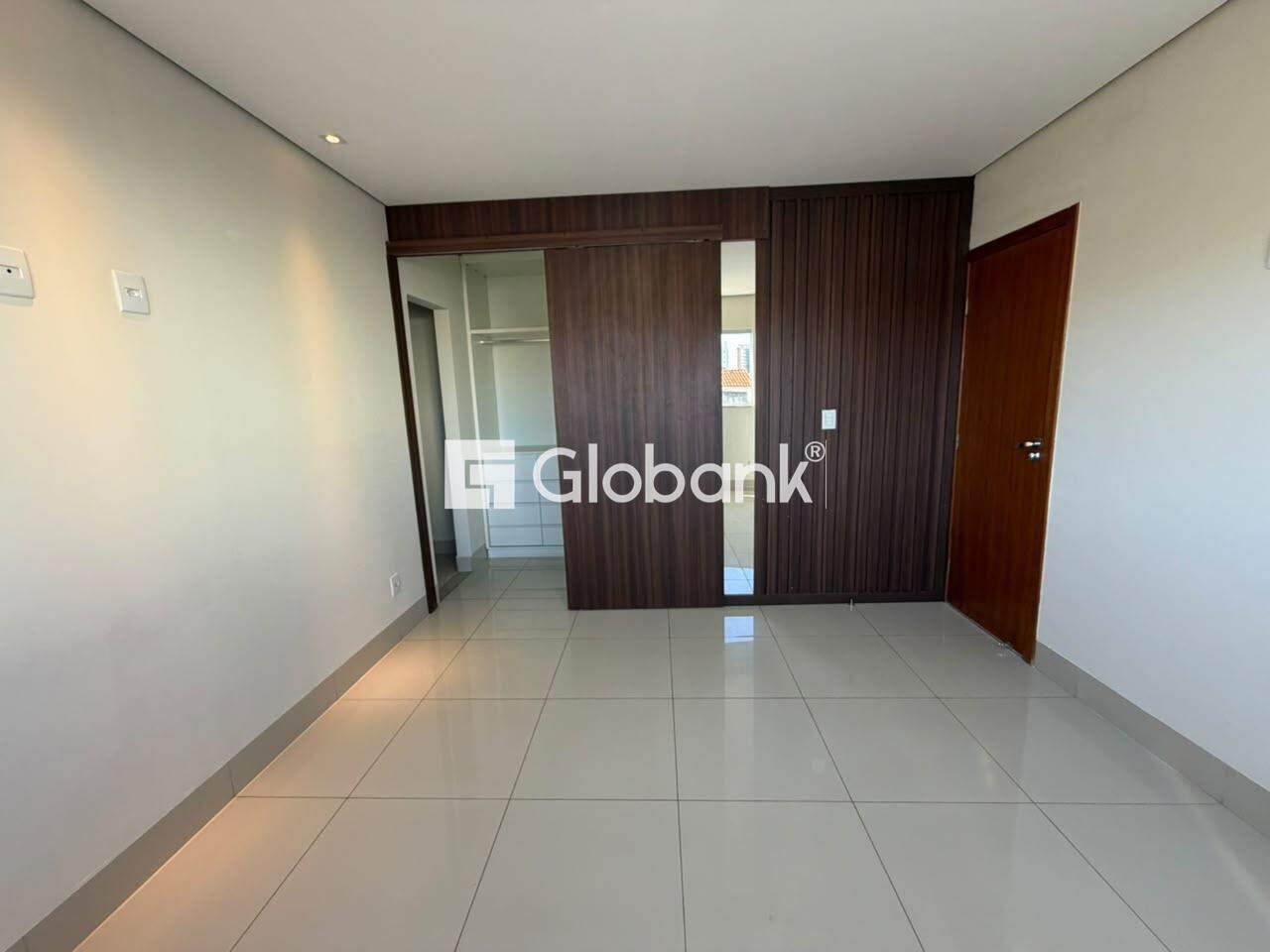 Apartamento 3 quartos para aluguel Centro 100m² Montes Claros MG: 