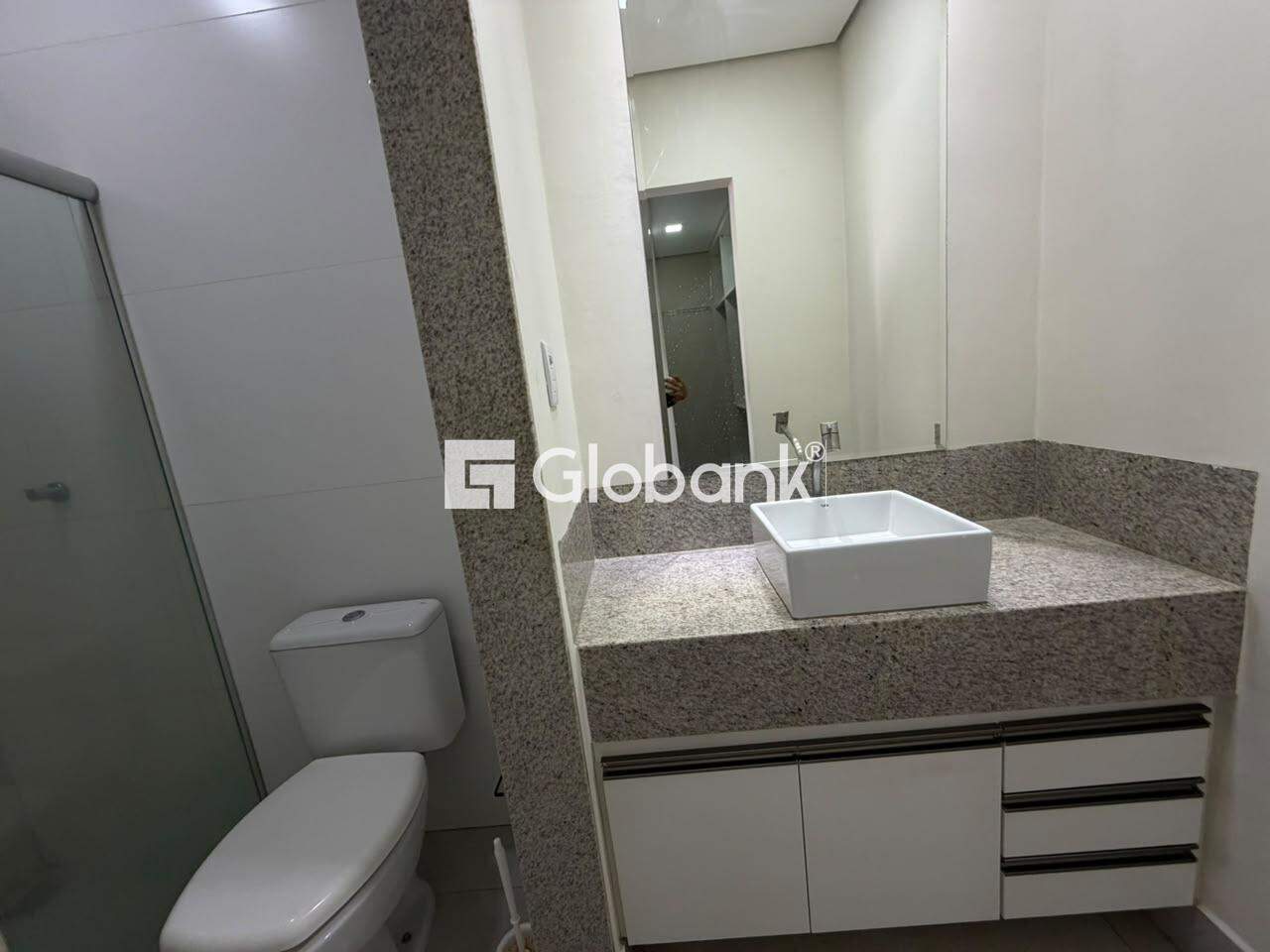 Apartamento 3 quartos para aluguel Centro 100m² Montes Claros MG: 