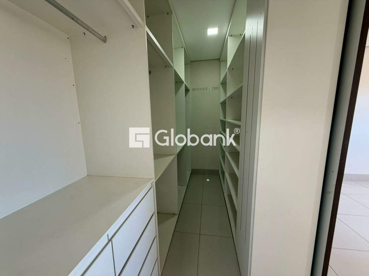 Apartamento 3 quartos para aluguel Centro 100m² Montes Claros MG: 