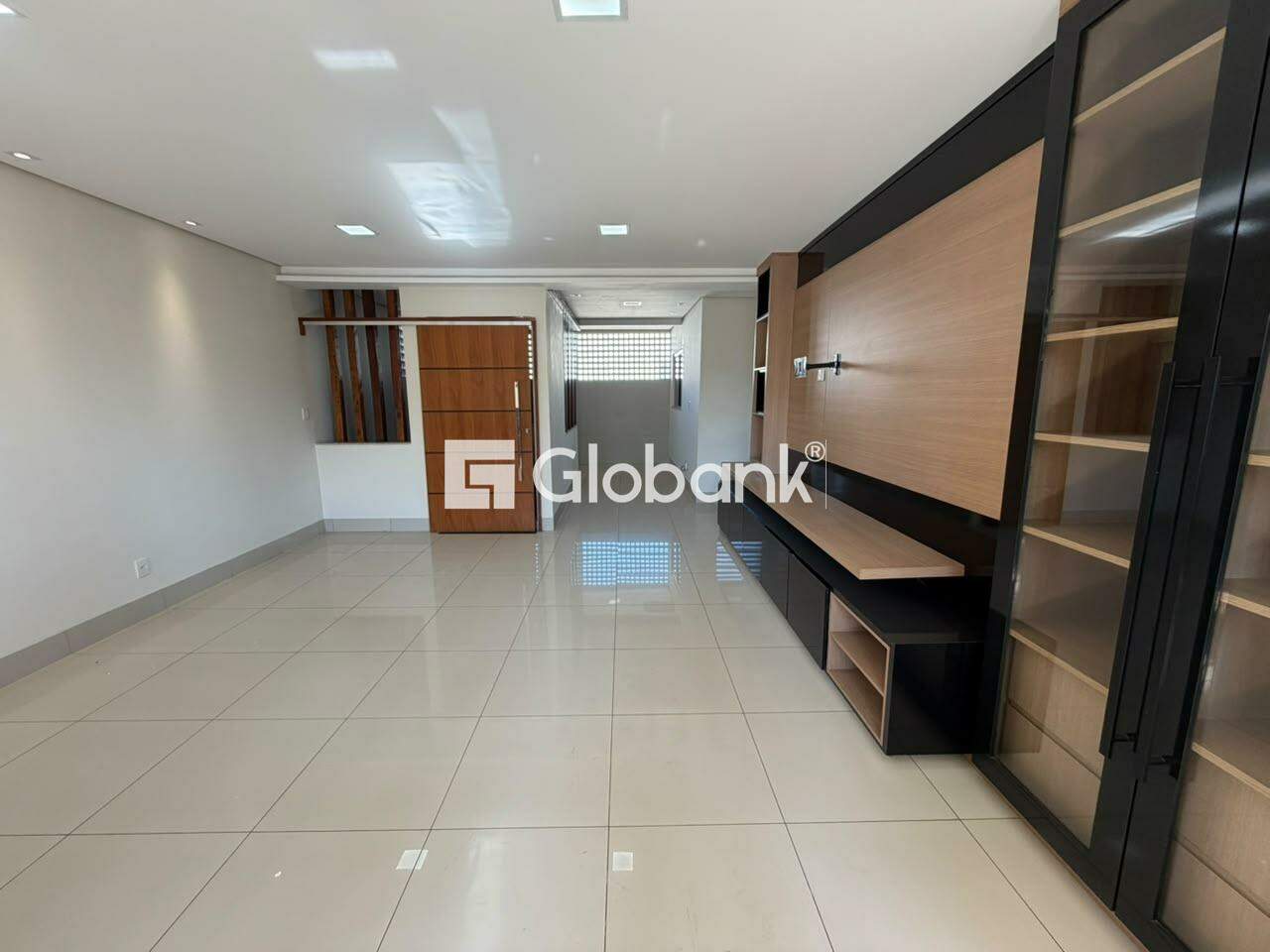 Apartamento 3 quartos para aluguel Centro 100m² Montes Claros MG: 