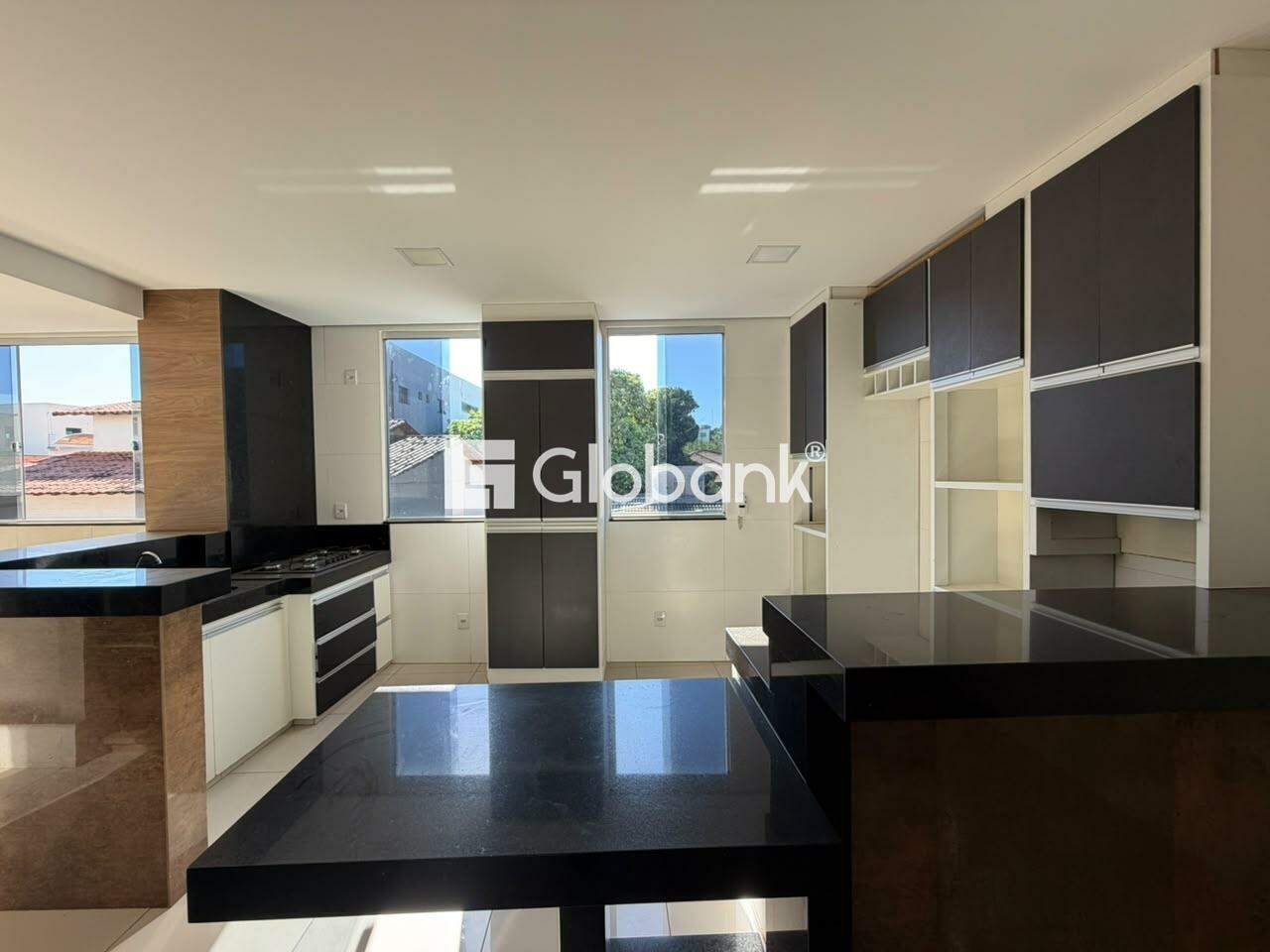 Apartamento 3 quartos para aluguel Centro 100m² Montes Claros MG: 