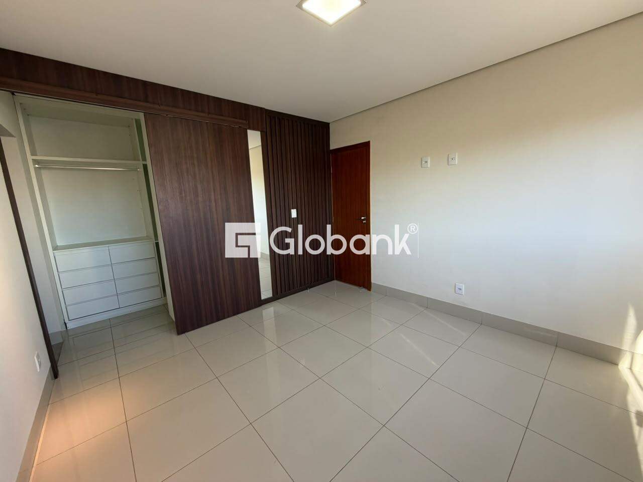 Apartamento 3 quartos para aluguel Centro 100m² Montes Claros MG: 