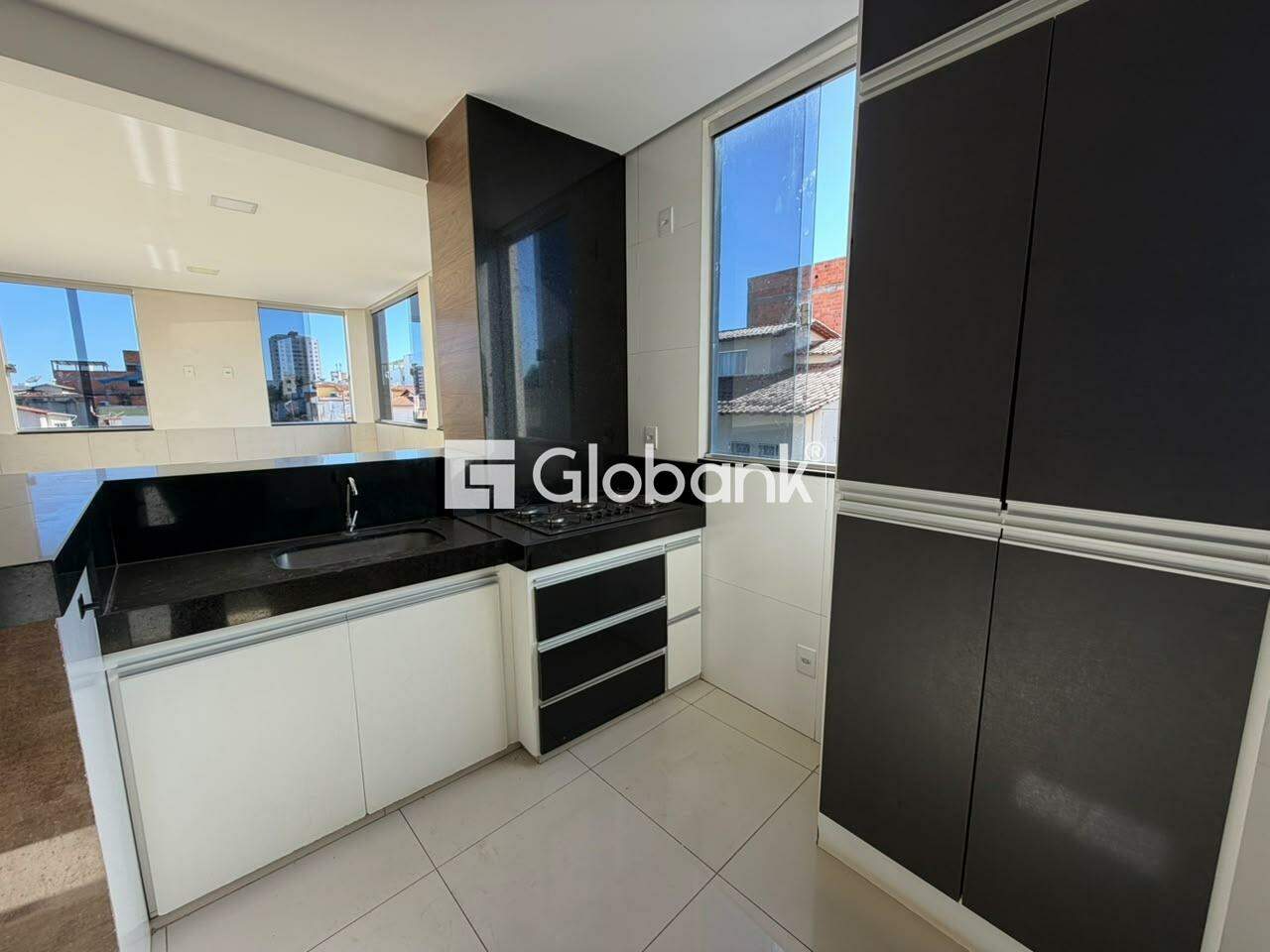 Apartamento 3 quartos para aluguel Centro 100m² Montes Claros MG: 