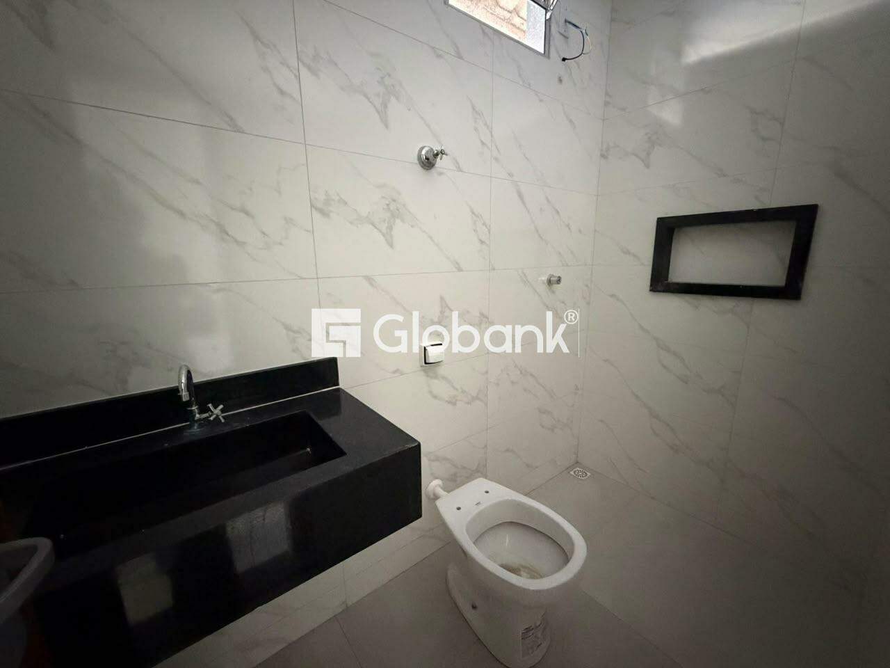 Casa 3 quartos para aluguel Jardim Primavera 90m² Montes Claros MG: 