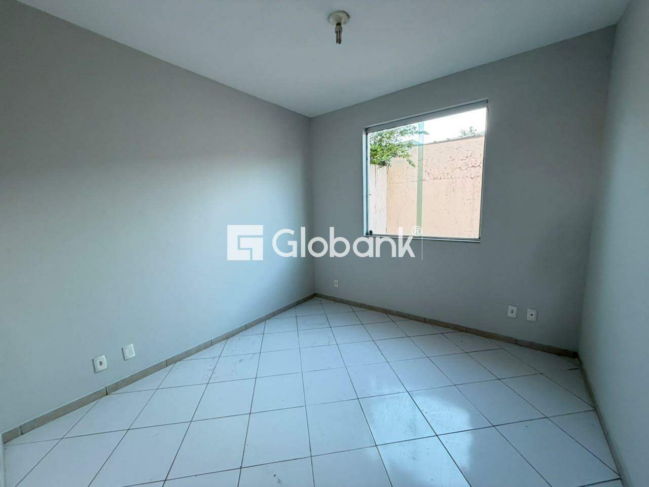 Casa 4 quartos para aluguel Barcelona Park 160m² Montes Claros MG: