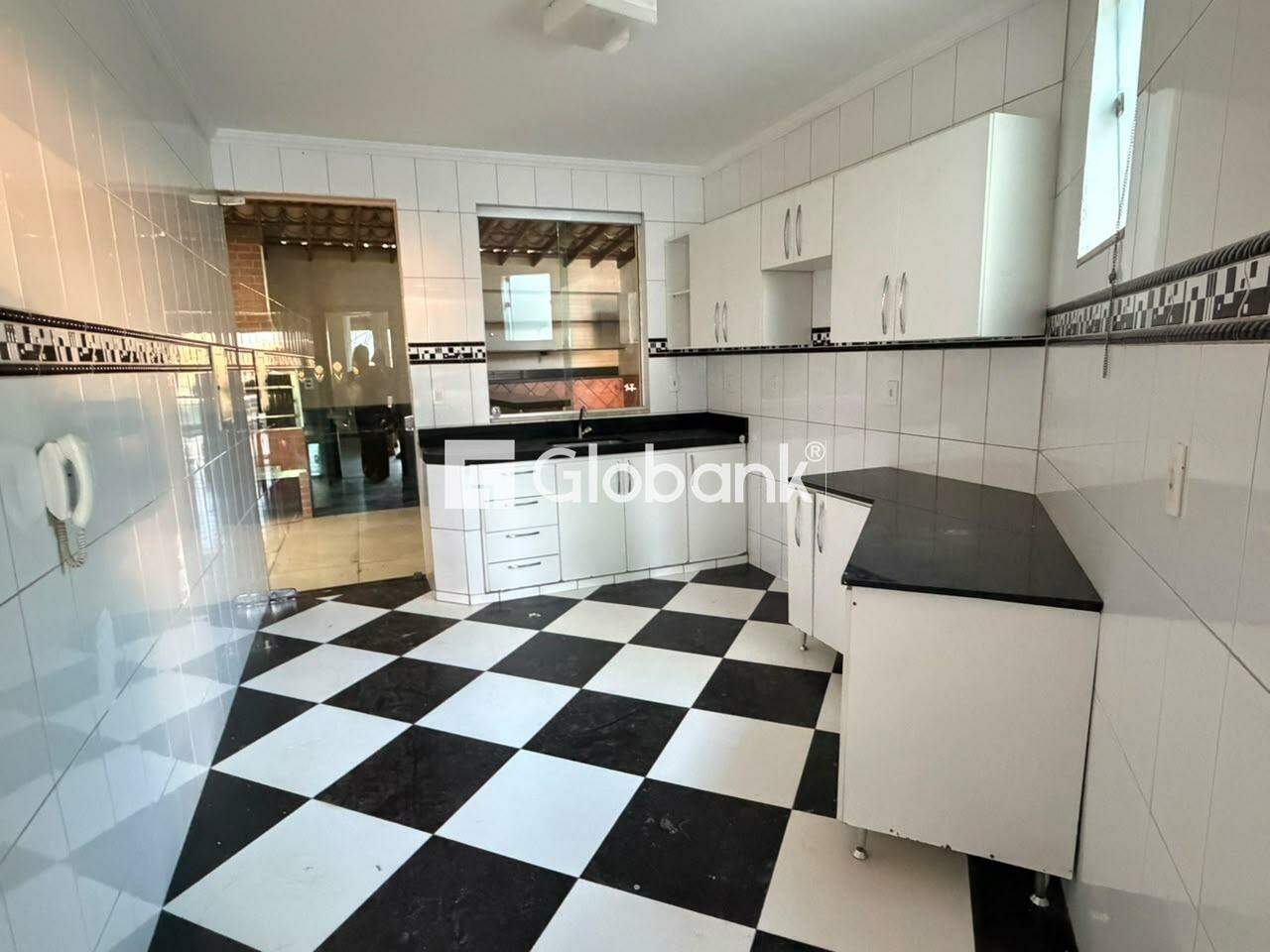 Casa 4 quartos para aluguel Barcelona Park 160m² Montes Claros MG: