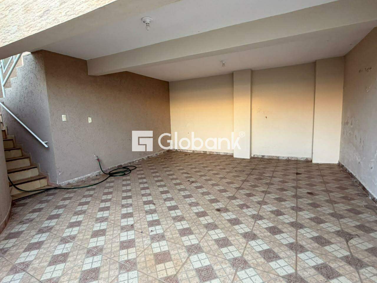 Casa 4 quartos para aluguel Barcelona Park 160m² Montes Claros MG: