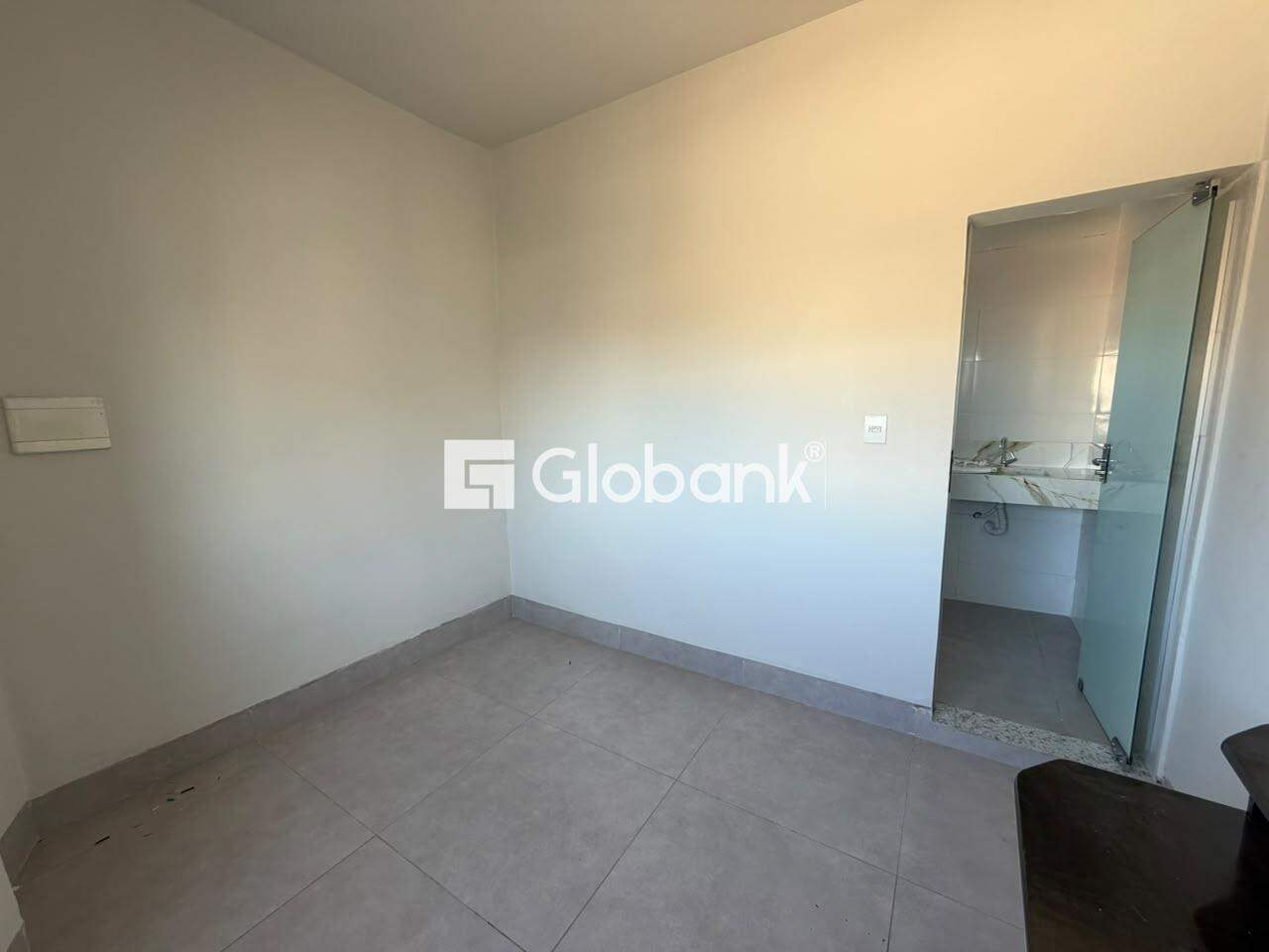 Kitnet 1 quarto para aluguel Morrinhos 30m² Montes Claros MG: 
