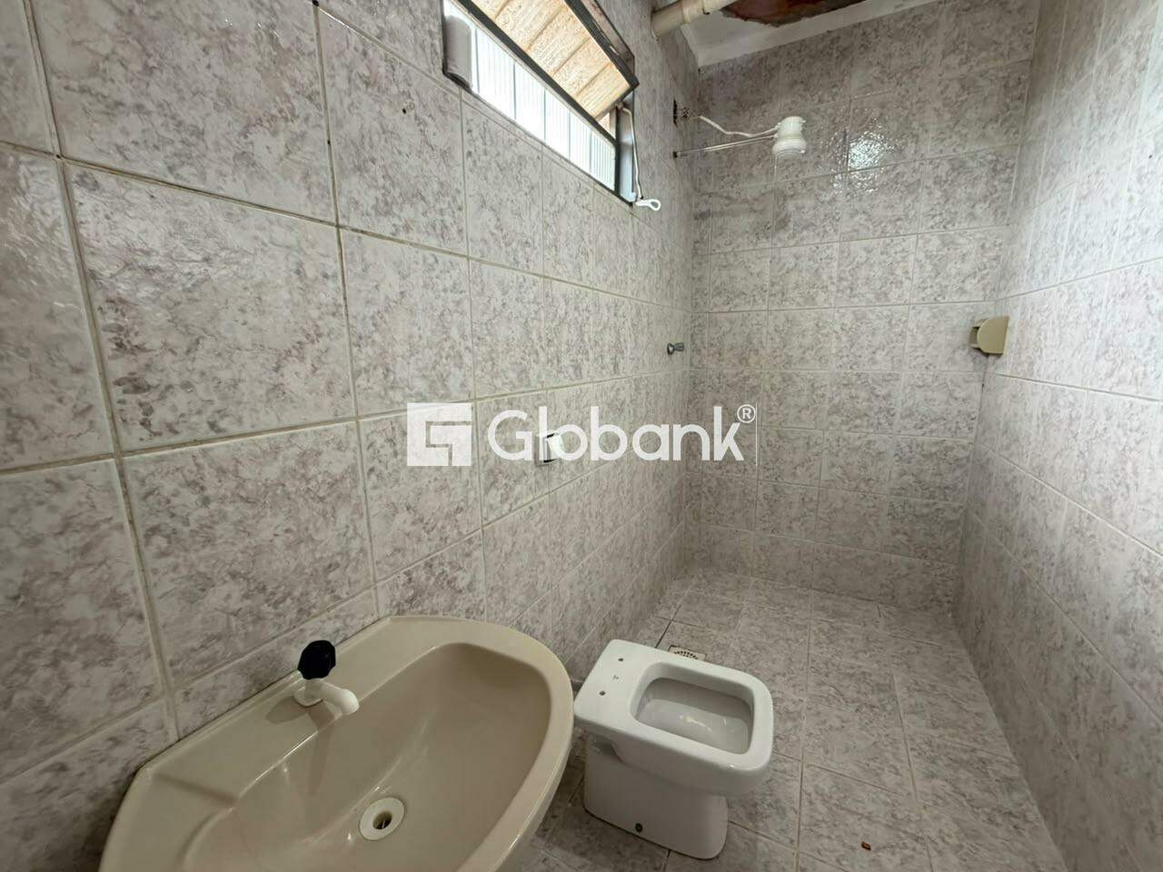 Casa 4 quartos para aluguel São Judas Tadeu 90m² Montes Claros MG:
