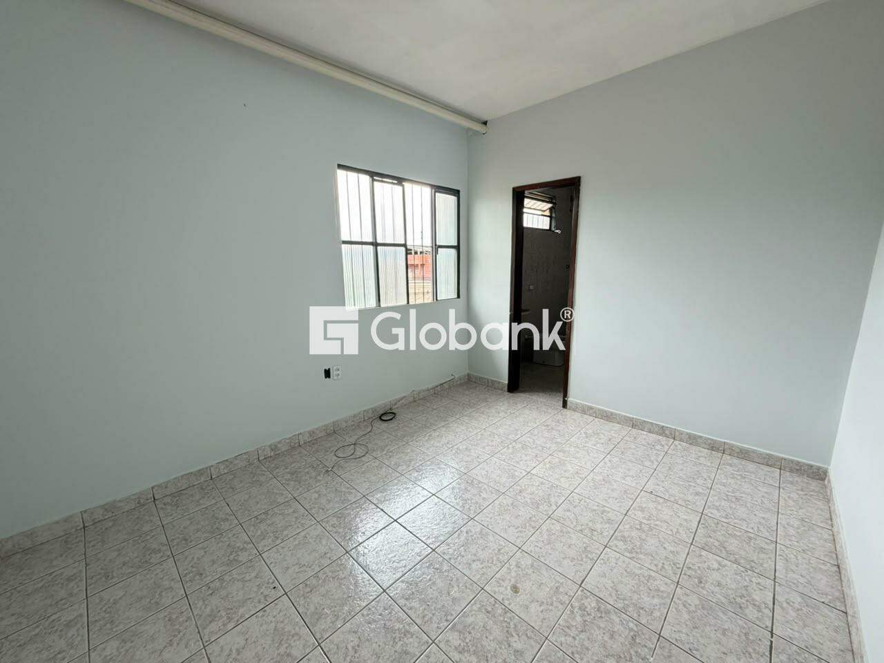 Casa 4 quartos para aluguel São Judas Tadeu 90m² Montes Claros MG: