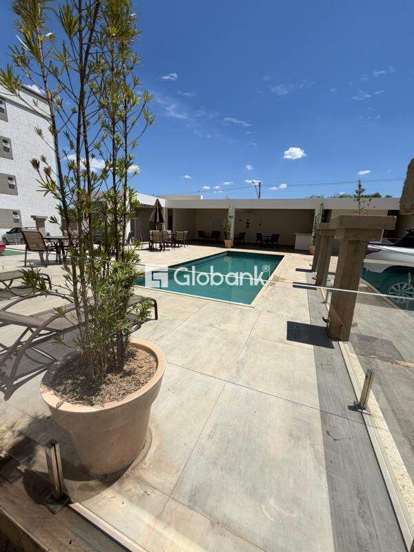 Apartamento 2 quartos para aluguel Universitário 50m² Montes Claros MG: 