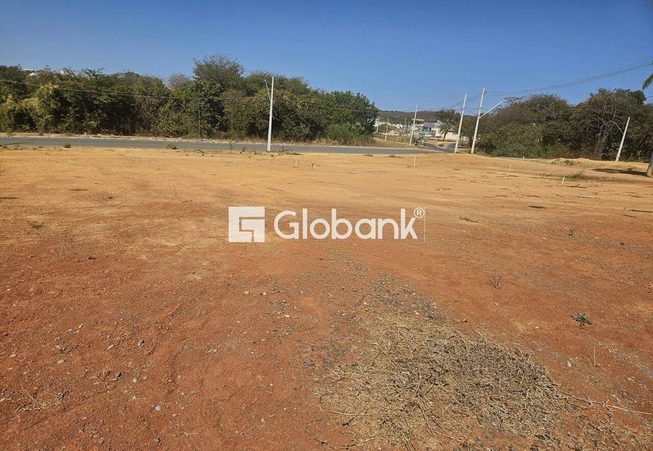 Terreno à venda Novo Delfino 240m² Montes Claros MG: 