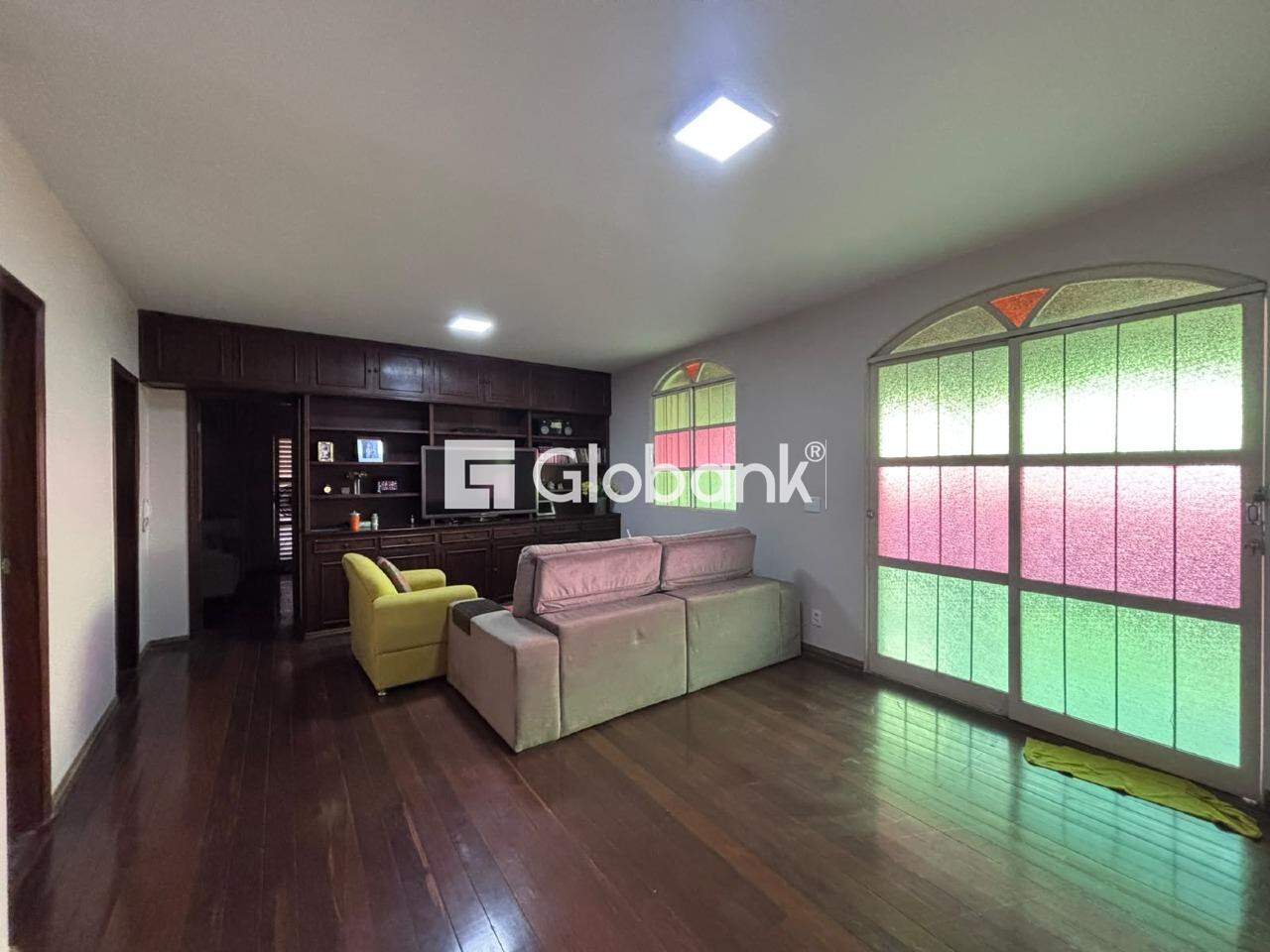 Casa 4 quartos à venda Todos os Santos 350m² Montes Claros MG: