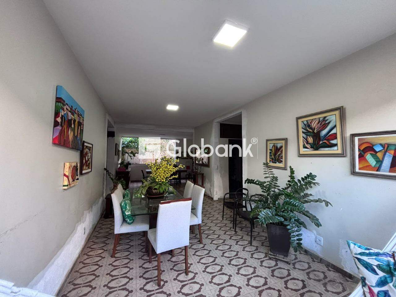 Casa 4 quartos à venda Todos os Santos 350m² Montes Claros MG: