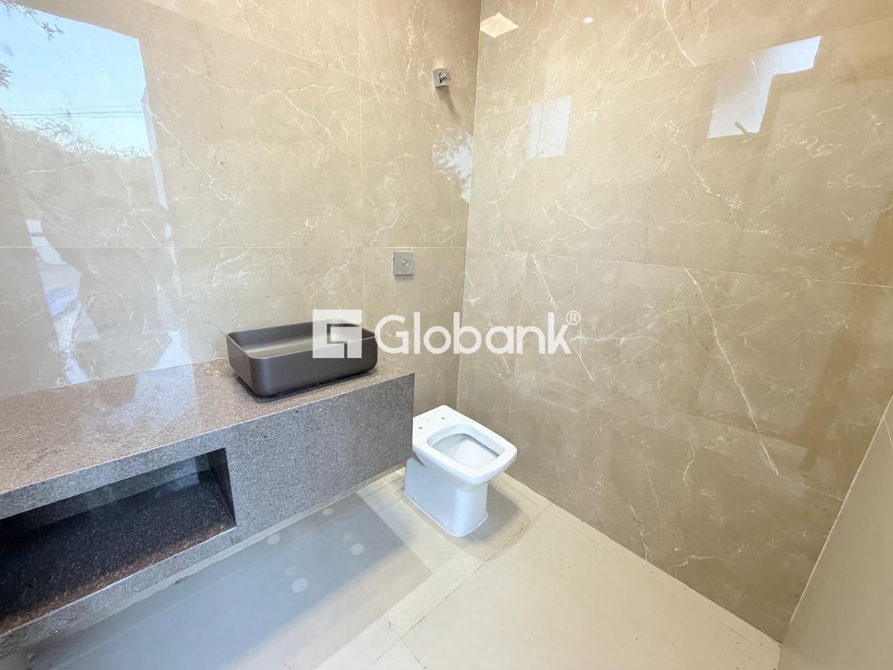 Casa 4 quartos à venda Ibituruna 308m² Montes Claros MG: 