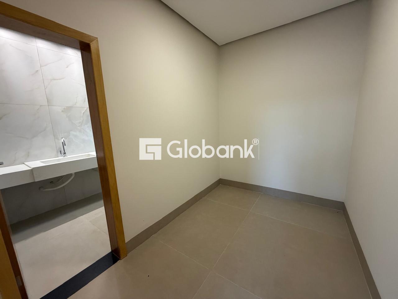 Casa 4 quartos à venda Ibituruna 308m² Montes Claros MG: 