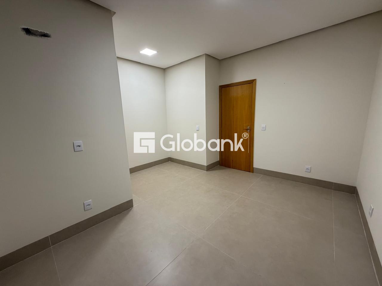Casa 4 quartos à venda Ibituruna 308m² Montes Claros MG: 