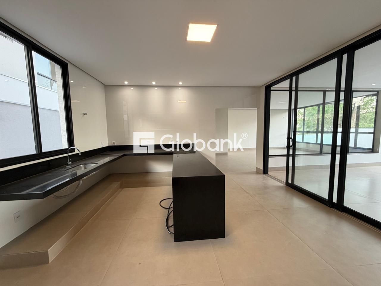 Casa 4 quartos à venda Ibituruna 308m² Montes Claros MG: 