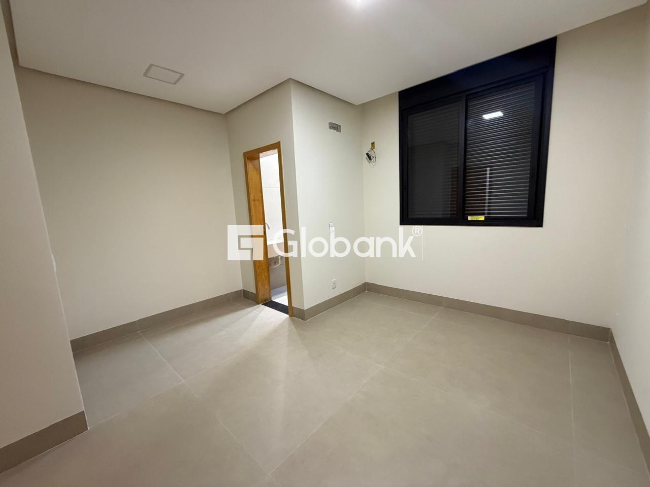 Casa 4 quartos à venda Ibituruna 308m² Montes Claros MG: 