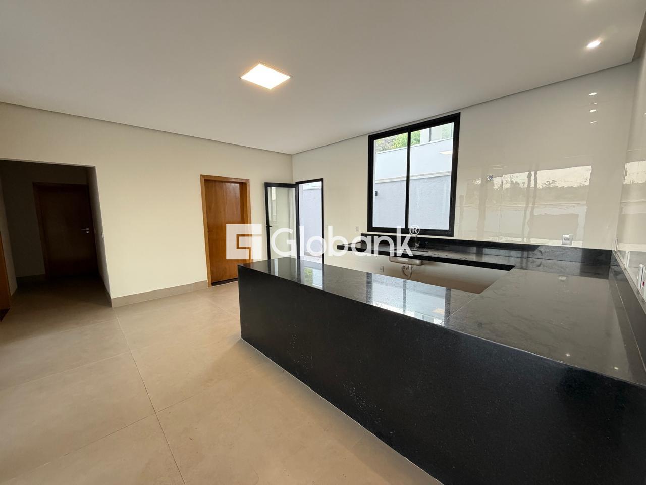 Casa 4 quartos à venda Ibituruna 308m² Montes Claros MG: 
