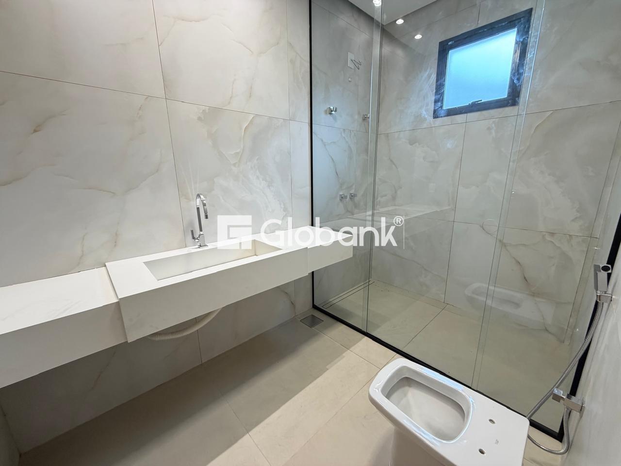 Casa 4 quartos à venda Ibituruna 308m² Montes Claros MG: 