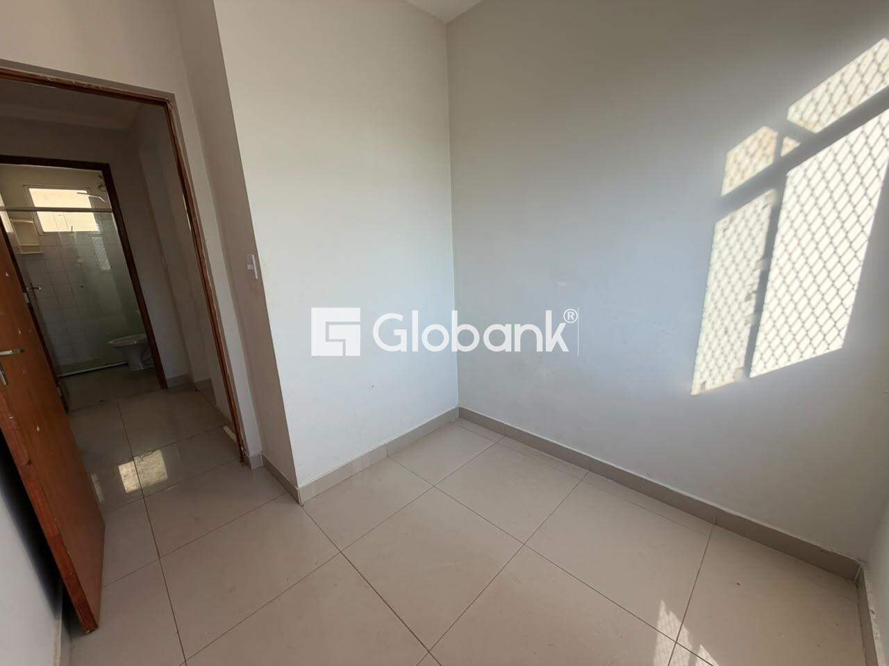 Apartamento 3 quartos para aluguel Ibituruna 70m² Montes Claros MG: 