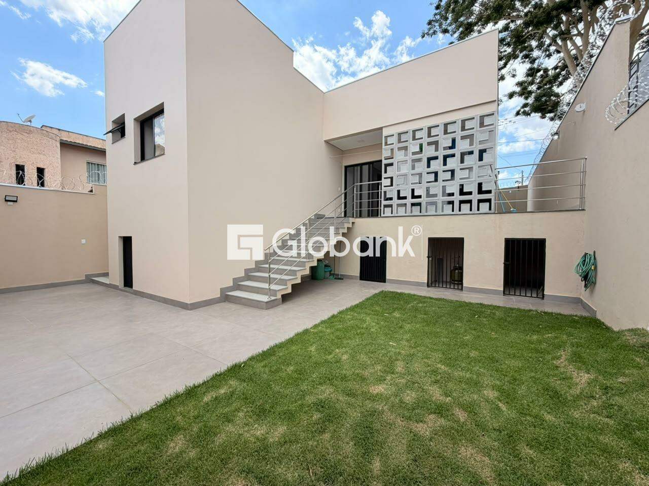 Casa 3 quartos à venda Morada da Serra 130m² Montes Claros MG: