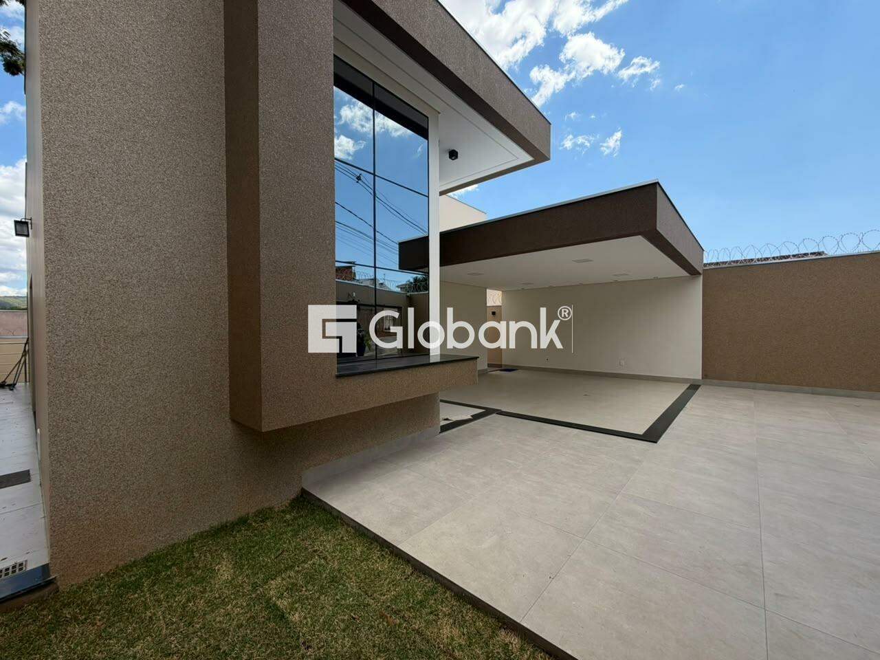 Casa 3 quartos à venda Morada da Serra 130m² Montes Claros MG: