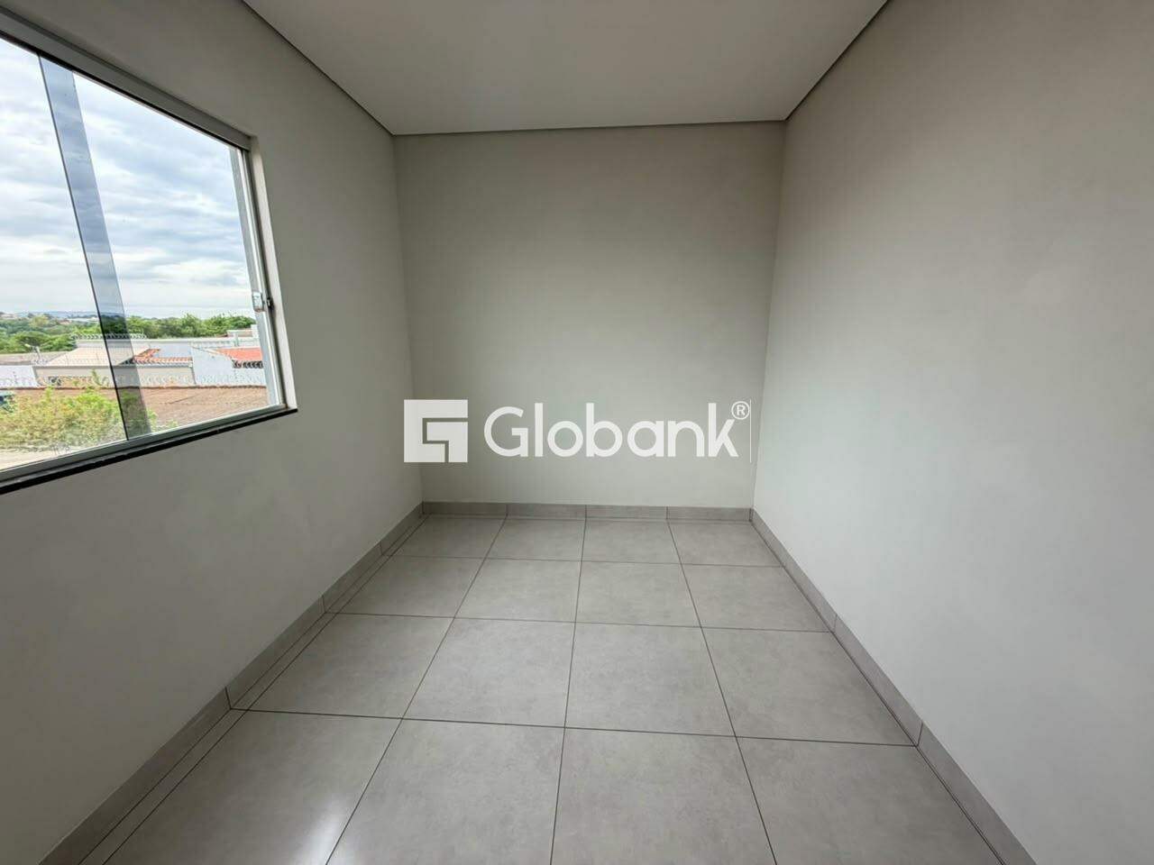 Casa 3 quartos para aluguel Dona Gregória 80m² Montes Claros MG: