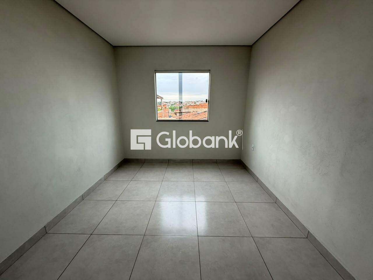 Casa 3 quartos para aluguel Dona Gregória 80m² Montes Claros MG: