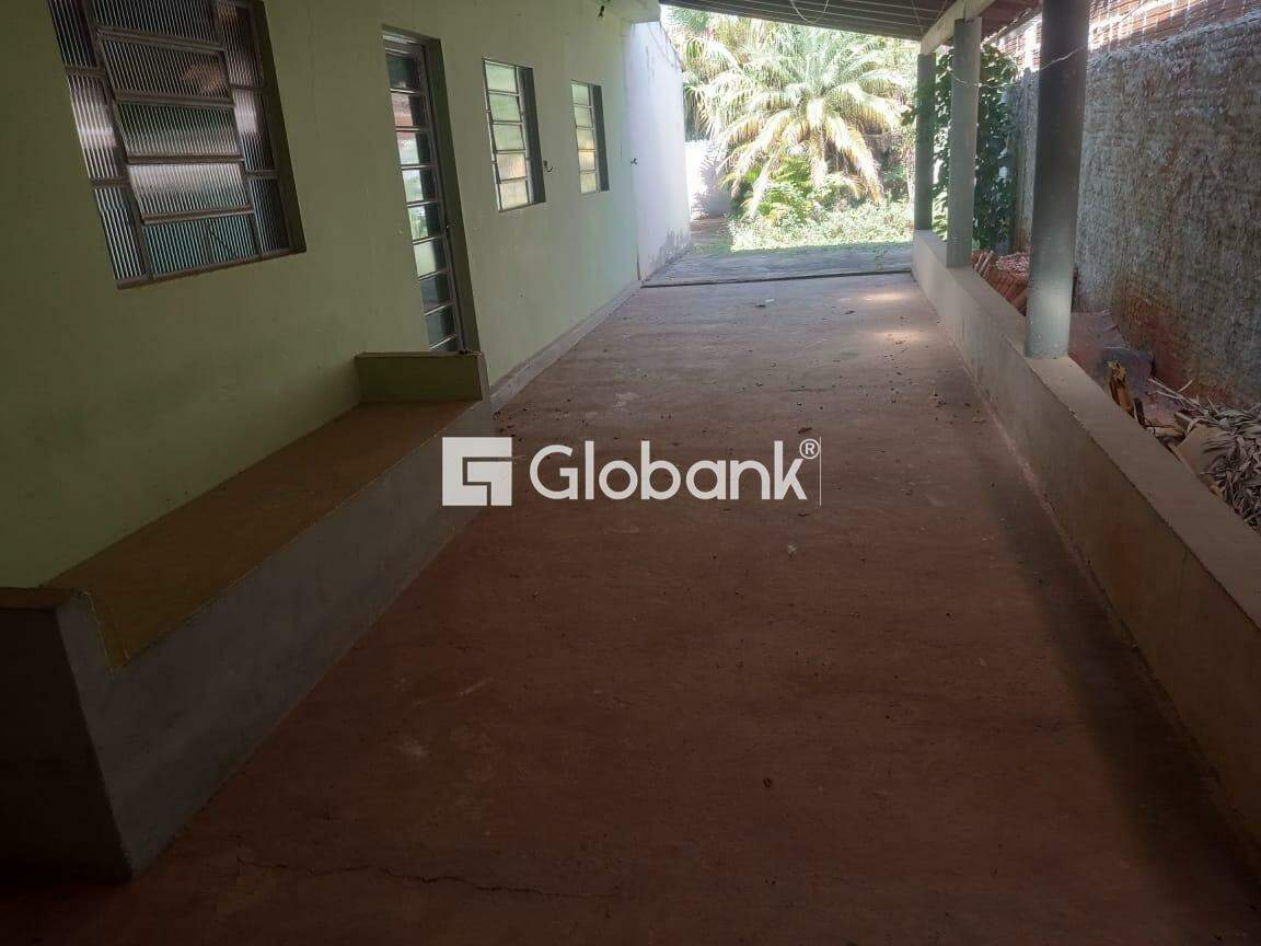 Casa 4 quartos à venda Maracanã 150m² Montes Claros MG: 