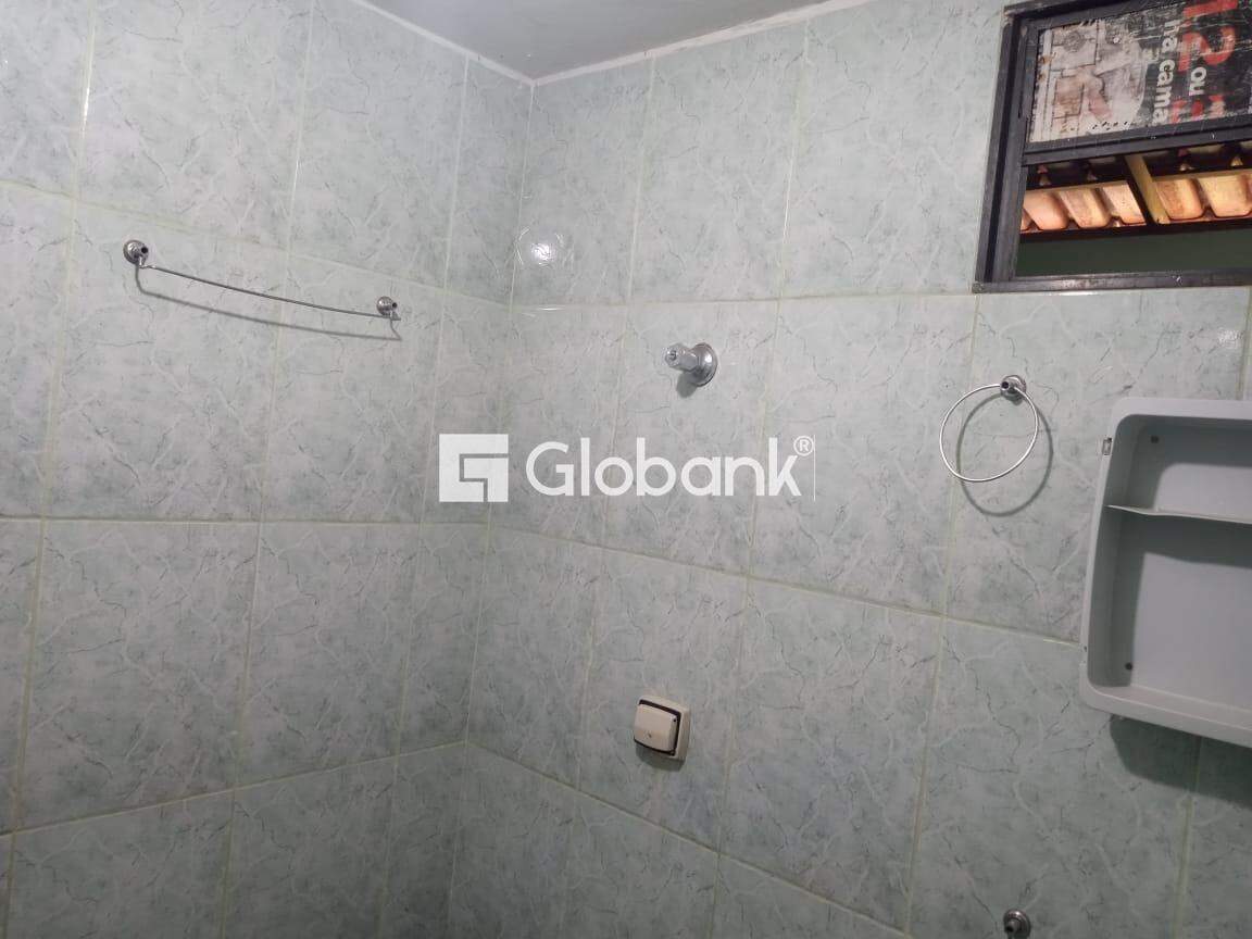Casa 4 quartos à venda Maracanã 150m² Montes Claros MG: 