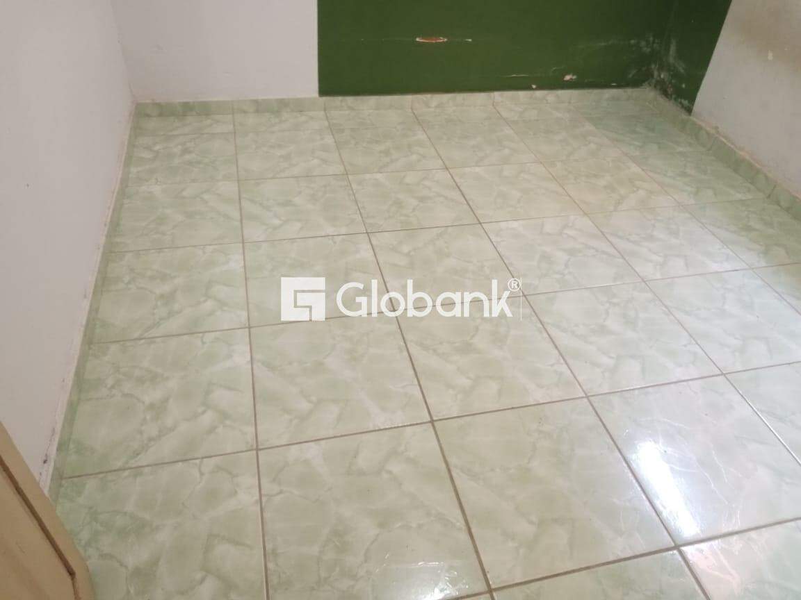 Casa 4 quartos à venda Maracanã 150m² Montes Claros MG: 