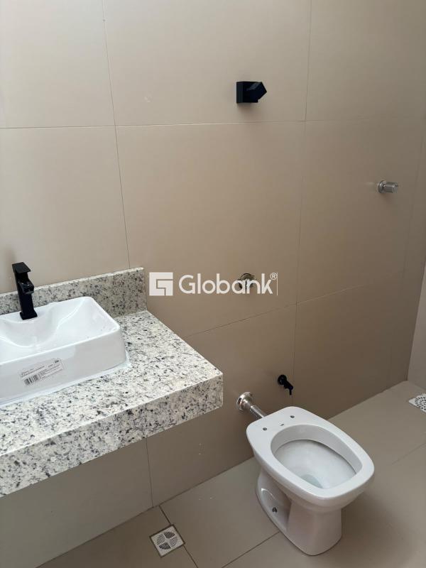 Casa 3 quartos à venda Jardim Olímpico 62m² Montes Claros MG: 