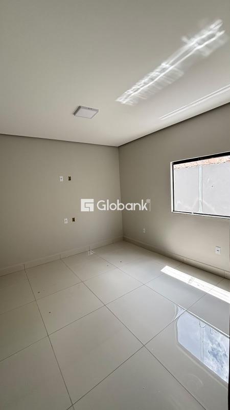 Casa 3 quartos à venda Jardim Olímpico 62m² Montes Claros MG: 